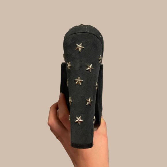 Velvet black star heels - Picture 2 of 3
